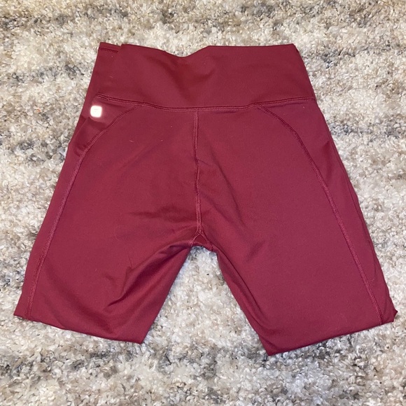 Fabletics 7/8 Leggings - Picture 4 of 8
